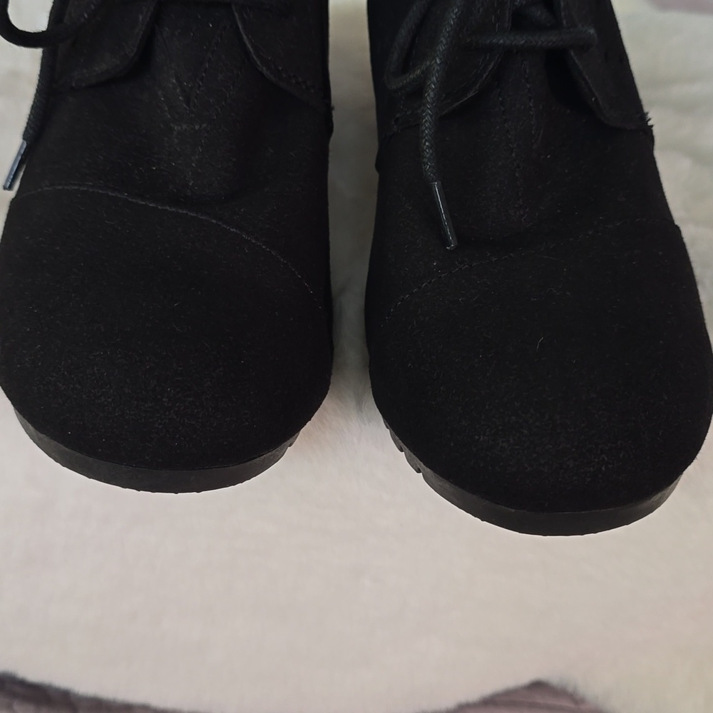 BOBS from Skechers Black - Memory Foam Wedge Bootie - Picture 4 of 10